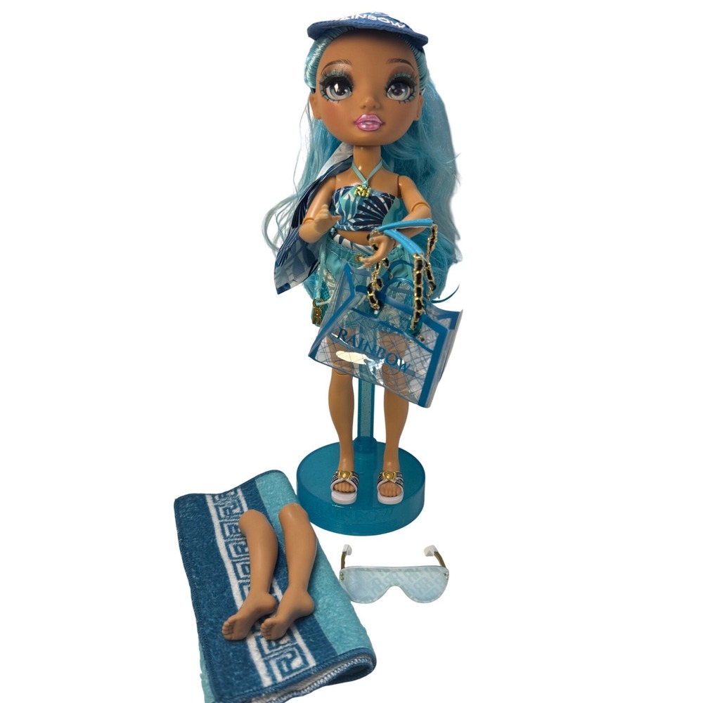 Rainbow High Pacific Coast Hali Capri Blue Fashion Doll Beach Accessories MGA